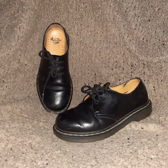 DR. MARTENS-DOCS-1461-AW004-Vintage-Black Smooth Shiny Leather-Sz 37/6-Very Good - Picture 1 of 8